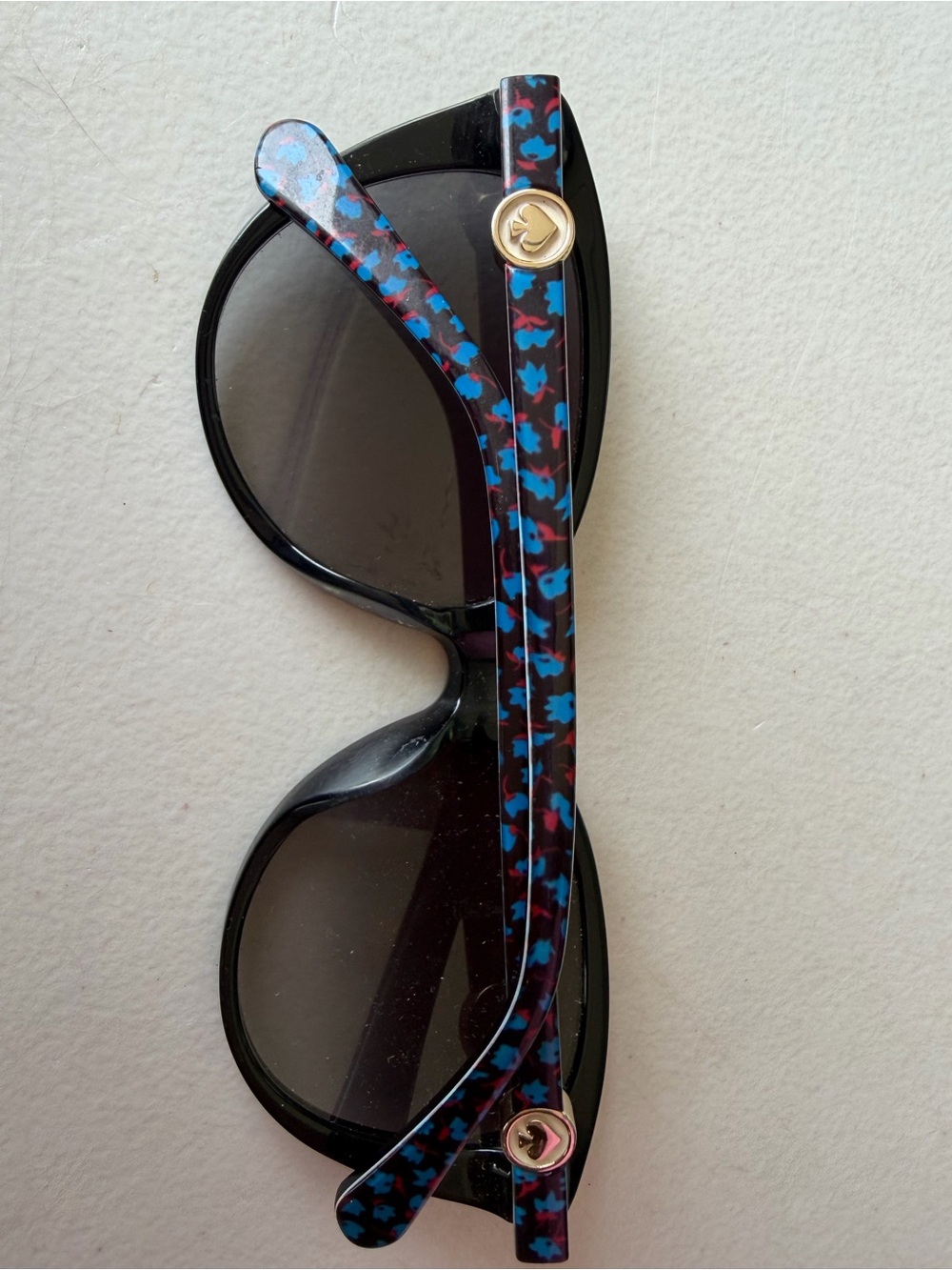 Kate Spade Visalia/G/S sunglasses, featuring a black cat-eye frame